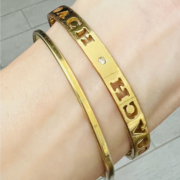 Gold-Tone Bangle Bracelet Set Note: very worn fyi - Picture 3 of 6